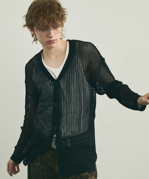 Shoowtime(ショウタイム)の「Big silhouette knit loose sheer cardigan / ビッグシルエットニットルーズシアーカーディガン(カーディガン/ボレロ・メンズ・ブラック/オフホワイト・MEDIUM/LARGE/X-LARGE)」の21枚目の写真