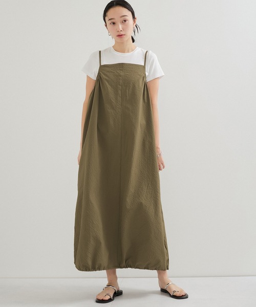 le cercle ADAM ET ROPE'(ルセルクルアダムエロペ)の「バルーンキャミワンピース(ワンピース・レディース・グリーン系その他2/ベージュ系その他2/ブラック系その他・FREE)」の1枚目の写真
