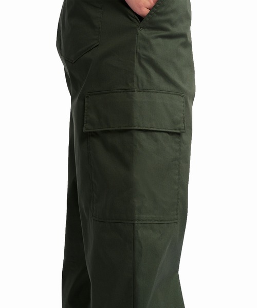 AIGLE(エーグル)の「COOLMAX 接触冷感 速乾 ドライ テーパードカーゴパンツ(カーゴパンツ・レディース・ベージュ/モスグリーン・40/38/36/34)」の10枚目の写真