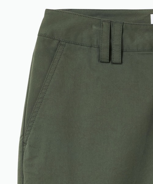 AIGLE(エーグル)の「COOLMAX 接触冷感 速乾 ドライ テーパードカーゴパンツ(カーゴパンツ・レディース・ベージュ/モスグリーン・40/38/36/34)」の6枚目の写真