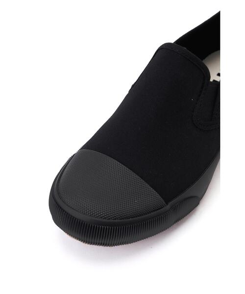 MHL.(エムエイチエル)の「SLIPON SHOE(スリッポン・レディース・ホワイト系その他3/ブラック・23.0/25.0/24.0)」の7枚目の写真