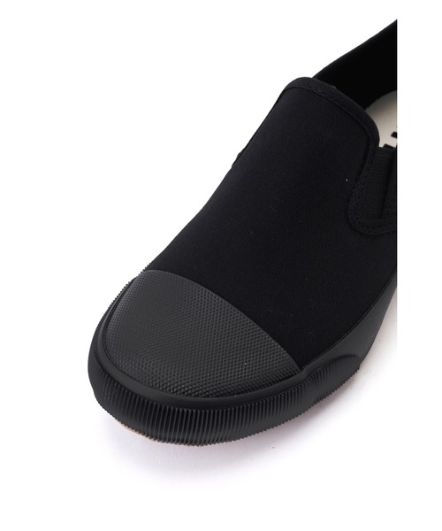 MHL.(エムエイチエル)の「SLIPON SHOE(スリッポン・レディース・ホワイト系その他3/ブラック・23.0/25.0/24.0)」の10枚目の写真