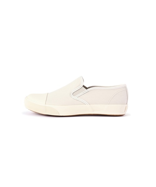 MHL.(エムエイチエル)の「SLIPON SHOE(スリッポン・レディース・ホワイト系その他3/ブラック・23.0/25.0/24.0)」の3枚目の写真
