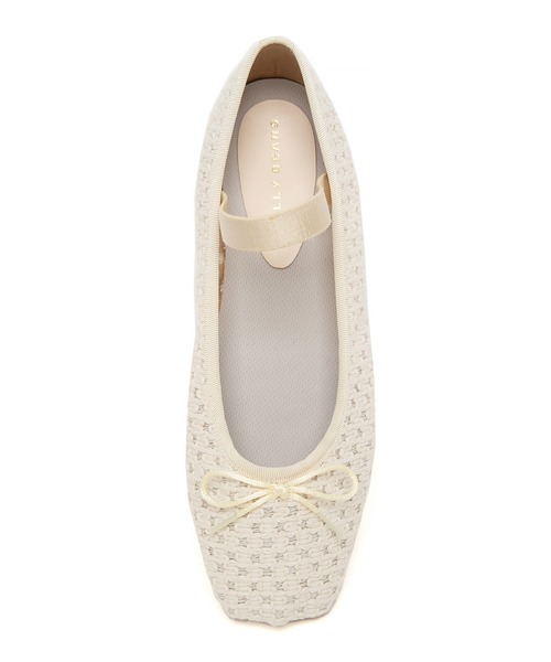 JELLY BEANS(ジェリービーンズ)の「【ひんやりパンプス】スクエアソフトストラップバレエシューズ【Made in Japan】(113-52013)JELLY BEANS(ジェリービーンズ)(バレエシューズ・レディース・シルバー/ブラック/アイボリー・23/24/22.5/23.5/24.5)」の10枚目の写真