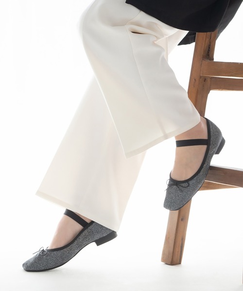 JELLY BEANS(ジェリービーンズ)の「【ひんやりパンプス】スクエアソフトストラップバレエシューズ【Made in Japan】(113-52013)JELLY BEANS(ジェリービーンズ)(バレエシューズ・レディース・シルバー/ブラック/アイボリー・23/24/22.5/23.5/24.5)」の21枚目の写真