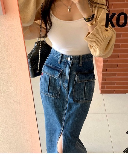 FREE STYLISTS(フリー スタイリスト)の「YUGA_YGMC ハイウエスト センタースリット デニムスカート(デニムスカート・レディース・インディゴブルー/ブラック・M/S)」の9枚目の写真