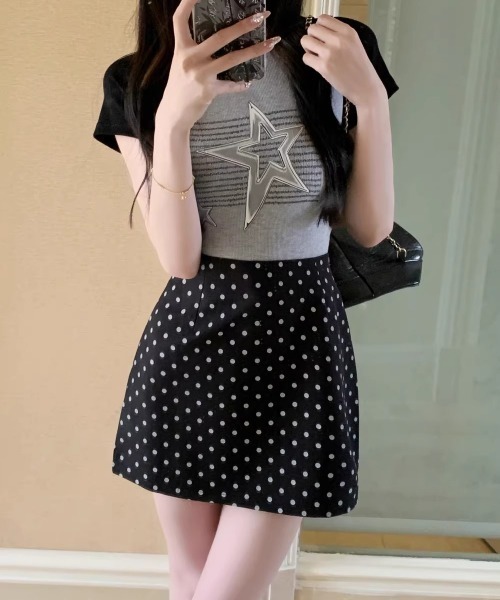 WEGO（ウィゴー）の「WEGO/ドット柄台形インナーパンツ付きミニ