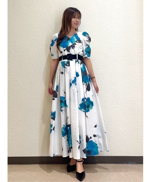 アンドクチュール　新品未使用　ワンピース　フラワー　花柄 ボタニカルフラワーワンピース（ワンピース）｜AND COUTURE