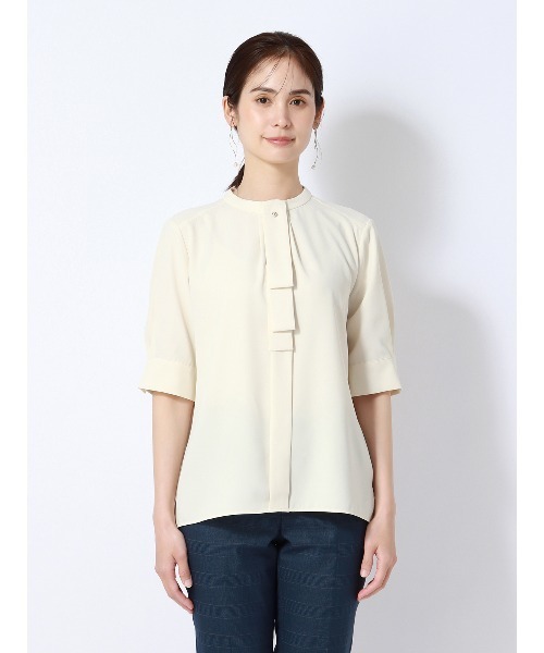 SUIT SQUARE（スーツスクエア）の「ボウタイ2WAYブラウス 半袖 ウォッシャブル ジョーゼット（シャツ/ブラウス・レディース・ブルー系/イエロー系/ホワイト系・38(9号)）」の19枚目の写真