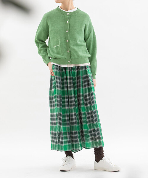 nop de nod(ノップドゥノッド)の「コットンリネンクルーカーディガン(カーディガン/ボレロ・レディース・ブラック/キナリ/ブルー系/グリーン・M)」の11枚目の写真