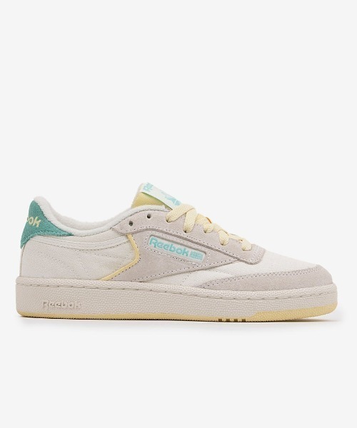 Reebok(リーボック)の「クラブシー 85 / CLUB C 85(スニーカー・メンズ・ブラウン/アイボリー・26.5cm/26.0cm/25.5cm/25.0cm/24.0cm/24.5cm/23.5cm/23.0cm/22.5cm/29.0cm/28.5cm/28.0cm/27.5cm/27.0cm/30.0cm)」の2枚目の写真