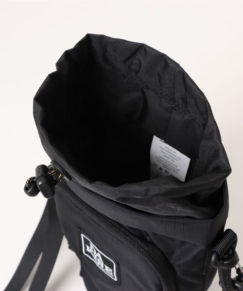 DAKINE(ダカイン)の「DAKINE メンズ JADE HYDRATION BAG ショルダーバッグ 【2025年春夏モデル】/ダカインショルダーバック(ショルダーバッグ・メンズ・ブラック・FREE)」の3枚目の写真