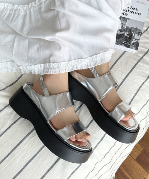 今日だけ限定ページ‼️新品未使用✨️DIANA✨️厚底 ボリュームソールサンダル♡Ｍ 47083-50-