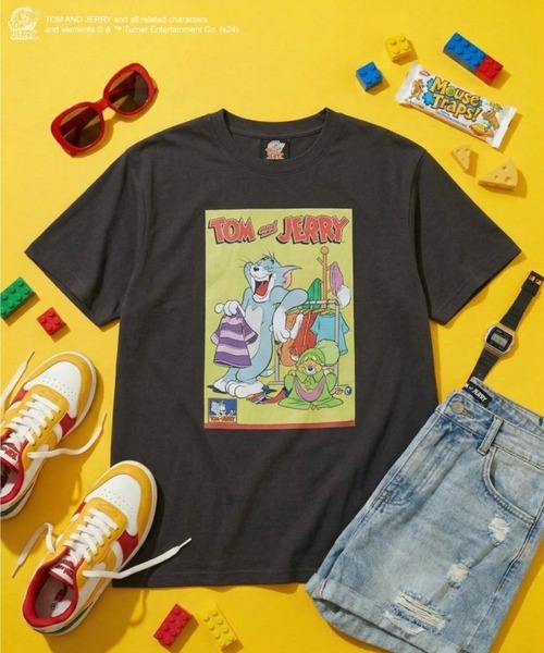 Tom&Jerry(トムアンドジェリー)の「【Tom&Jerry/トムとジェリー】""Memorable Scene YELLOW"" T-Shirt"半袖プリントTシャツ ビックシルエット ピグメント加工 ヴィンテージライク(Tシャツ/カットソー・メンズ・ホワイト/チャコールグレー・MEDIUM/LARGE/X-LARGE)」の2枚目の写真