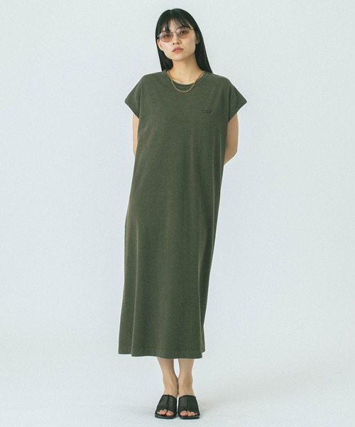 THOUSAND MILE(サウザンドマイル)の「(THOUSAND MILE x GENE HEAVENS)BIO WASH TEE DRESS(ワンピース・レディース・オリーブ/ブラック/バーガンディー・ONE SIZE)」の15枚目の写真