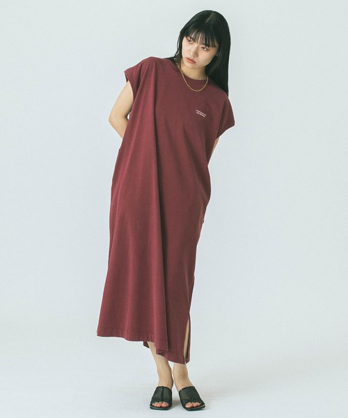 THOUSAND MILE(サウザンドマイル)の「(THOUSAND MILE x GENE HEAVENS)BIO WASH TEE DRESS(ワンピース・レディース・オリーブ/ブラック/バーガンディー・ONE SIZE)」の18枚目の写真