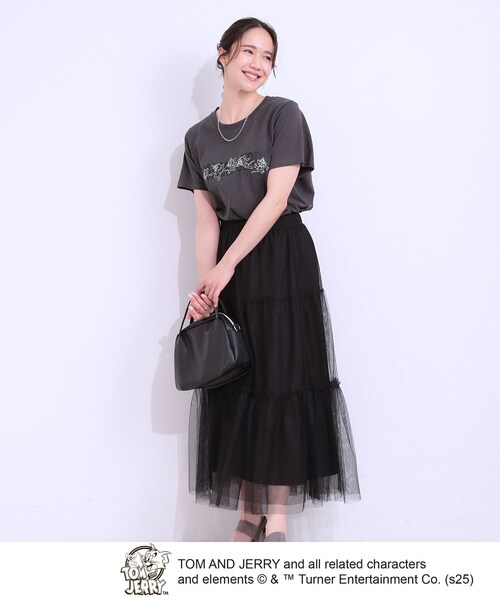 Tom＆Jerry（トムアンドジェリー）の「【TOM and JERRY 別注】ベーシックTシャツ（Tシャツ/カットソー・レディース・チャコール/ホワイト系1/チャコールグレー/ホワイト系3・01/02/03/04）」の12枚目の写真