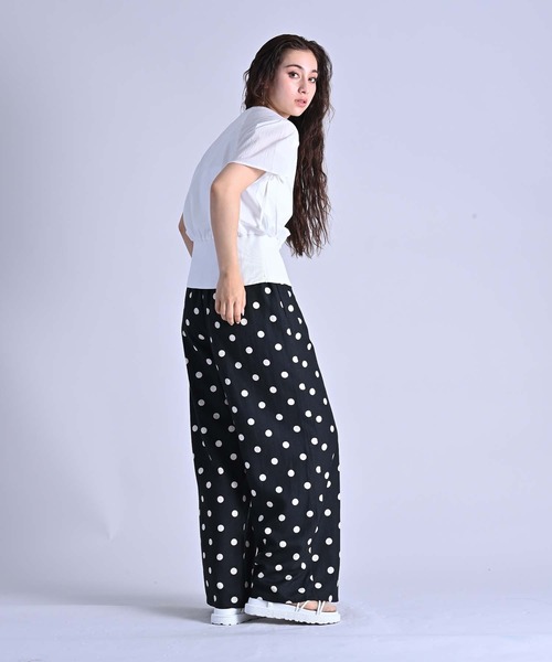 RAW FUDGE(ローファッジ)の「シルケット天竺シャーリングスリーブプルオーバー(Tシャツ/カットソー・レディース・ブラック/オフホワイト・M)」の6枚目の写真