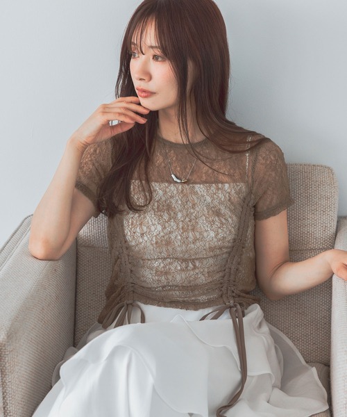 mysty woman（ミスティウーマン）の「レースアレンジドロストT 571959（Tシャツ/カットソー・レディース・モカ/ブルー系その他/アイボリー/ブラック・FREE）」の4枚目の写真