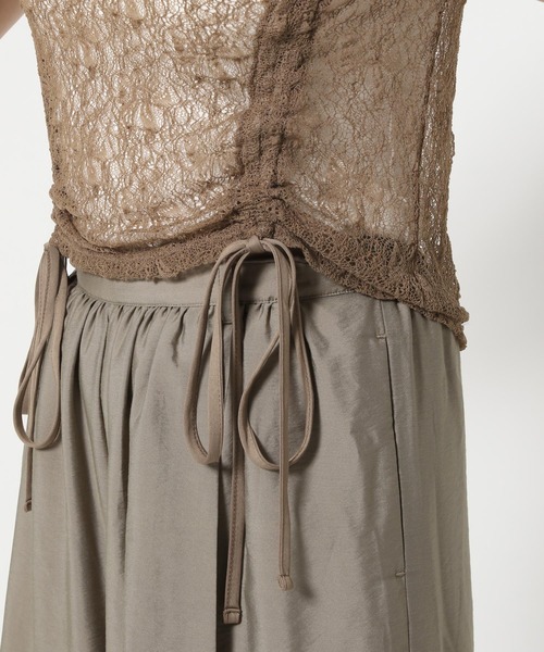 mysty woman（ミスティウーマン）の「レースアレンジドロストT 571959（Tシャツ/カットソー・レディース・モカ/ブルー系その他/アイボリー/ブラック・FREE）」の13枚目の写真