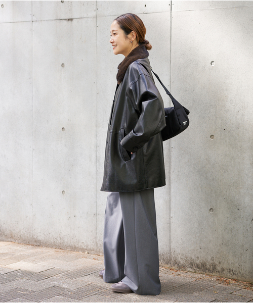 ウォッシャブルレザーファー襟付き　ジャーナルスタンダード　黒 追加》ウォッシャブルフェイクレザーファー襟付カバーオール