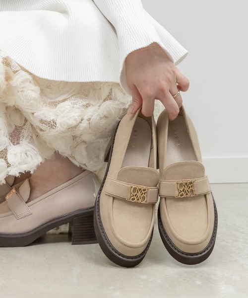 RANDA（ランダ）の「モノグラムベルトボリュームローファー（ローファー・レディース・ブラック系その他/ブラック/ダークブラウン/アイボリー/ベージュ・22.5/24/23/23.5/25/24.5）」の5枚目の写真