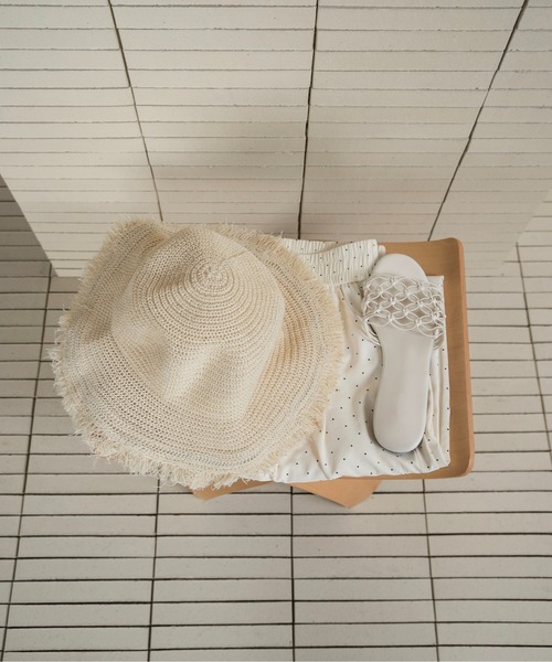 lawgy（ラウジー）の「straw like fringe hat / ストローライクフリンジハット（ハット・レディース・ダークベージュ/アイボリー/ブラック・FREE）」の8枚目の写真