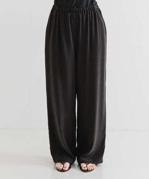 URBAN RESEARCH（アーバンリサーチ）の「キュプラレーヨンイージーパンツ（その他パンツ・レディース・ベージュ/ブラウン・36/38/40）」の14枚目の写真