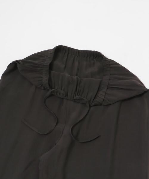 URBAN RESEARCH（アーバンリサーチ）の「キュプラレーヨンイージーパンツ（その他パンツ・レディース・ベージュ/ブラウン・36/38/40）」の18枚目の写真