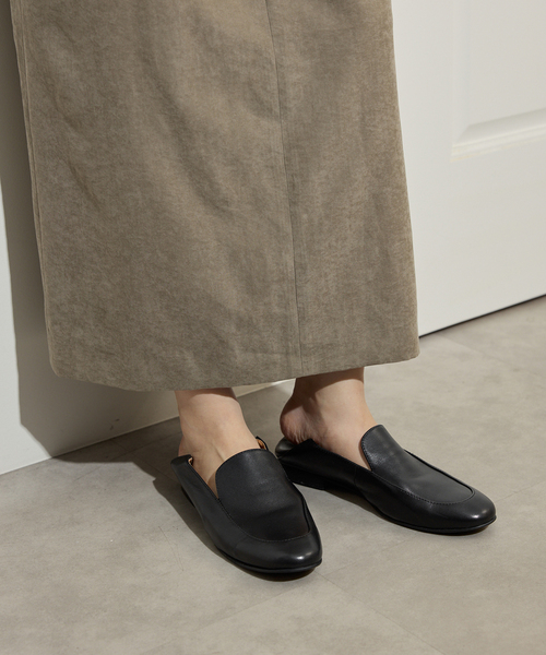 SLOBE IENA(スローブイエナ)の「《追加3》SLOBE ソフトローファー(ローファー・レディース・ブラック・24.5cm/23cm/24cm/23.5cm)」の4枚目の写真