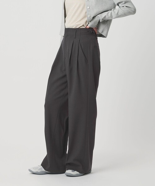 BEAUTY&YOUTH UNITED ARROWS（ビューティーアンドユースユナイテッドアローズ）の「ポリエステルブレンド ２タック タブワイドパンツ（その他パンツ・レディース・モカ/ダークグレー/ベージュ/グレー系/ナチュラル・M/XS/S）」の14枚目の写真