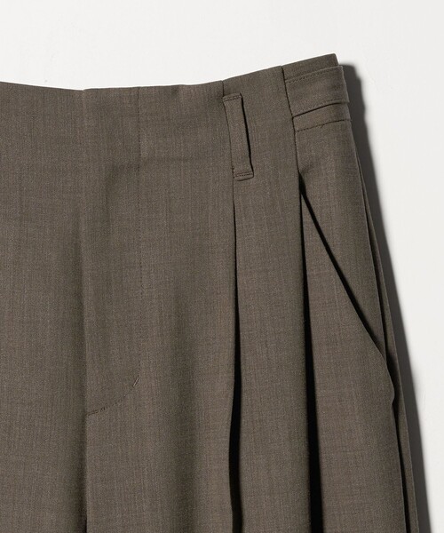 BEAUTY&YOUTH UNITED ARROWS（ビューティーアンドユースユナイテッドアローズ）の「ポリエステルブレンド ２タック タブワイドパンツ（その他パンツ・レディース・モカ/ダークグレー/ベージュ/グレー系/ナチュラル・M/XS/S）」の18枚目の写真