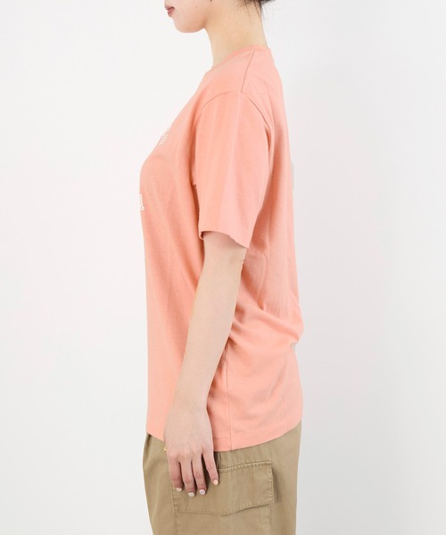 SPORTY&RICH（スポーティアンドリッチ）の「【SPORTY & RICH】"CALIFORNIA"ロゴプリント ソフトTシャツ（Tシャツ/カットソー・レディース・ピンク・S）」の2枚目の写真