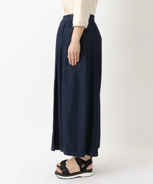one'sterrace(ワンズテラス)の「インディゴデニム 9分丈ワイドフレアパンツ(デニムパンツ・レディース・ブラック系8/ネイビー系5・02)」の8枚目の写真