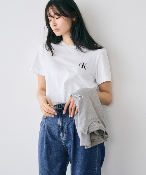 Calvin Klein（カルバン・クライン）の「Tシャツ(2枚パック) - ショートスリーブクルーネックTシャツ（Tシャツ/カットソー・レディース・ホワイト×グレー/ブラック×ホワイト・M/S/XS）」の14枚目の写真