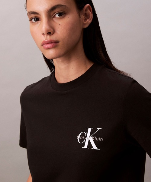 Calvin Klein（カルバン・クライン）の「Tシャツ(2枚パック) - ショートスリーブクルーネックTシャツ（Tシャツ/カットソー・レディース・ホワイト×グレー/ブラック×ホワイト・M/S/XS）」の22枚目の写真