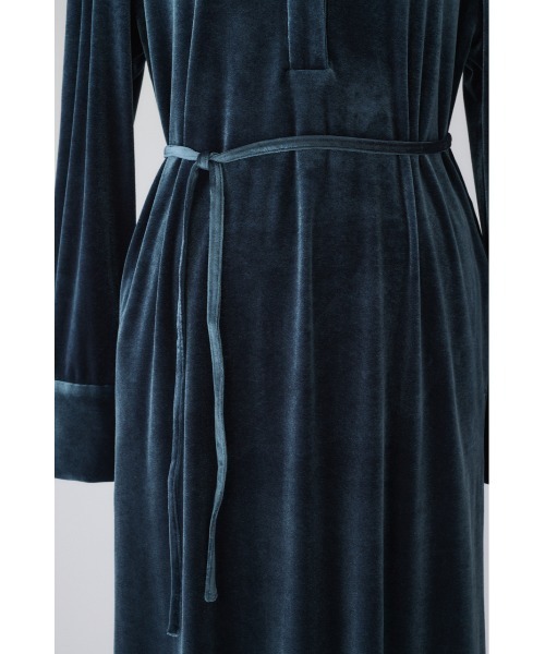 RIM.ARK（リムアーク）の「Velour shirt dress ベロアシャツドレス（シャツワンピース・レディース・ブラウン/ブラック/ダークブルー・38/36）」の15枚目の写真