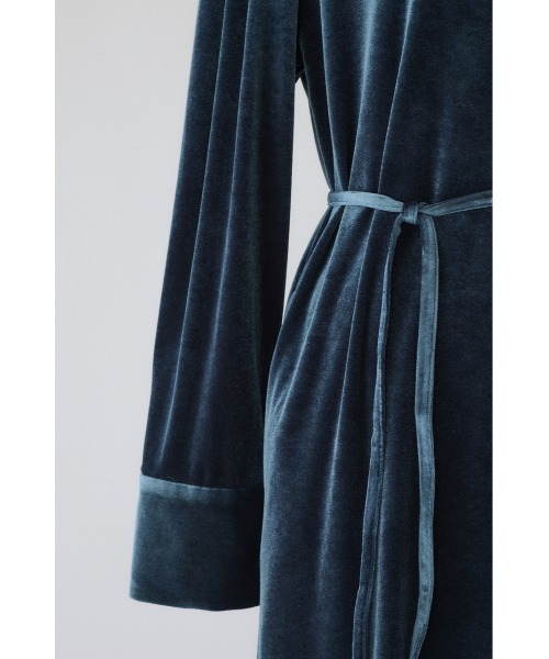 RIM.ARK（リムアーク）の「Velour shirt dress ベロアシャツドレス（シャツワンピース・レディース・ブラウン/ブラック/ダークブルー・38/36）」の16枚目の写真