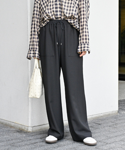 JOURNAL STANDARD relume（ジャーナルスタンダード　レリューム）の「《追加 / 新色》フィルムストライプイージーパンツ（その他パンツ・レディース・ブラック/ベージュ/ネイビー・36/38）」の8枚目の写真