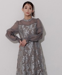 キャンディスリーブ刺繍Aラインドレス