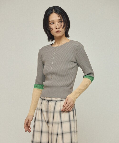 Firsthand（ファーストハンド）の「Firsthand/ファーストハンド 機能性素材 シルク入り カラーブロックニットプルオーバー / 抗ピル / マシンウォッシャブル（ニット/セーター・レディース・ブラック/グレー/レッド・ﾌﾘ-）」の6枚目の写真