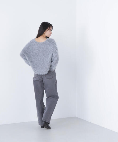 NATURAL BEAUTY BASIC（ナチュラルビューティーベーシック）の「◇【Oggi掲載】キーネックシャギーラメニット（ニット/セーター・レディース・ピンク/ベージュ/グレー・FREE）」の4枚目の写真