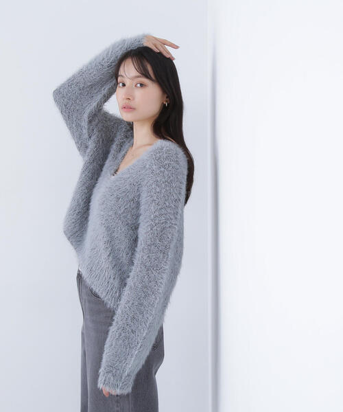 NATURAL BEAUTY BASIC（ナチュラルビューティーベーシック）の「◇【Oggi掲載】キーネックシャギーラメニット（ニット/セーター・レディース・ピンク/ベージュ/グレー・FREE）」の5枚目の写真