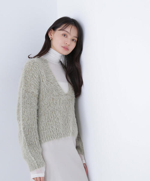 NATURAL BEAUTY BASIC（ナチュラルビューティーベーシック）の「◇【Oggi掲載】キーネックシャギーラメニット（ニット/セーター・レディース・ピンク/ベージュ/グレー・FREE）」の16枚目の写真
