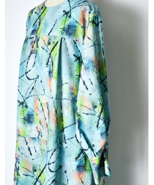 RUMCHE（ラムシェ）の「"Hidamari" Paint Dress / ヒダマリペイントドレス（ワンピース・レディース・ブルー・FREE）」の11枚目の写真