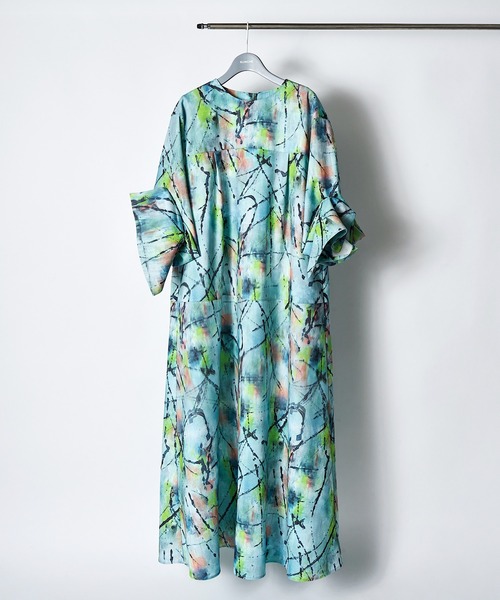 RUMCHE（ラムシェ）の「"Hidamari" Paint Dress / ヒダマリペイントドレス（ワンピース・レディース・ブルー・FREE）」の2枚目の写真