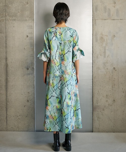 RUMCHE（ラムシェ）の「"Hidamari" Paint Dress / ヒダマリペイントドレス（ワンピース・レディース・ブルー・FREE）」の4枚目の写真