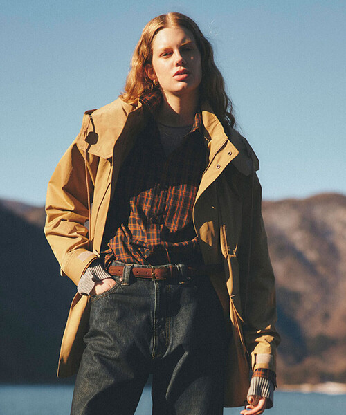 THE SHINZONE（ザ　シンゾーン）の「THE SHINZONE | PECK CHEKERD SHIRT WOMEN（シャツ/ブラウス・レディース・ベージュ/ネイビー・F）」の5枚目の写真