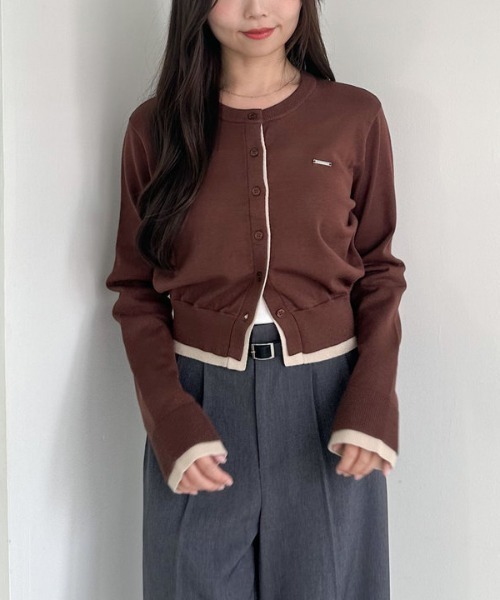 archives(アルシーヴ)の「配色レイヤードニットカーディガン(カーディガン/ボレロ・レディース・ブラウン/アイボリー/ネイビー・MEDIUM)」の4枚目の写真