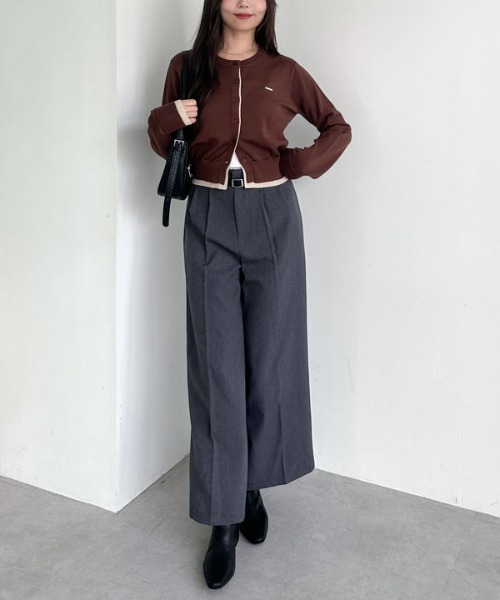 archives(アルシーヴ)の「配色レイヤードニットカーディガン(カーディガン/ボレロ・レディース・ブラウン/アイボリー/ネイビー・MEDIUM)」の8枚目の写真